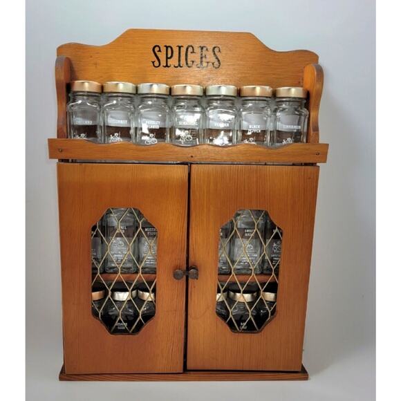 Vintage Griffiths Spice Rack 21 Jar Wood 3 Tier Shelf Gold Lids Wall Mountable - Picture 1 of 8